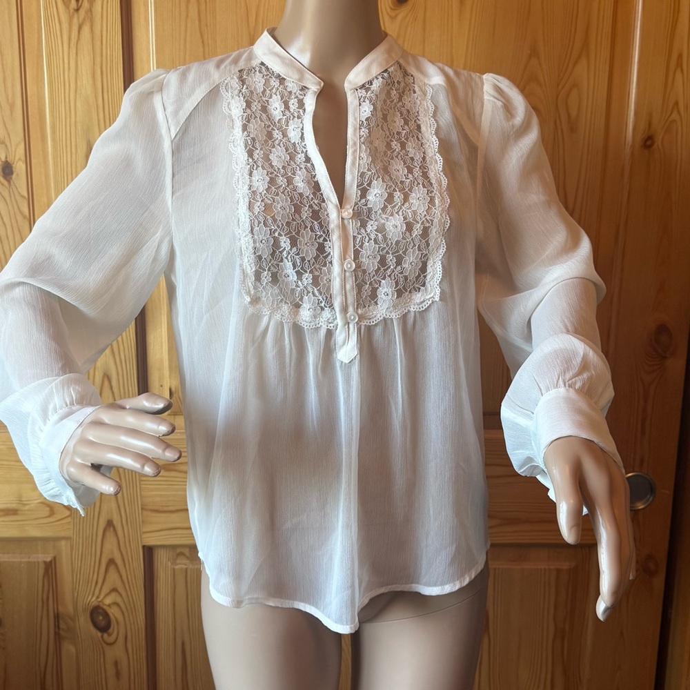 Vintage Frenchi White Lace Semi Sheer Blouse Top Size M Feminine Fairy